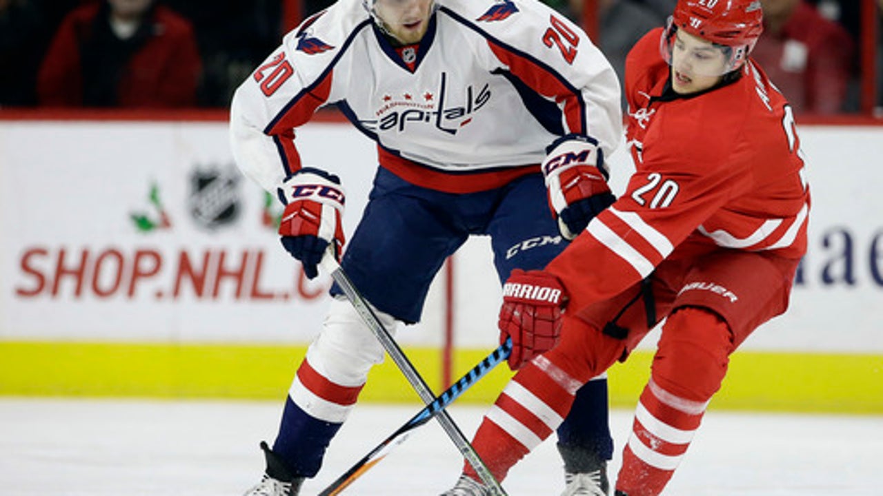 Oshie, Kuznetsov help Capitals beat Canes 4-3 in shootout (Dec 16, 2016)